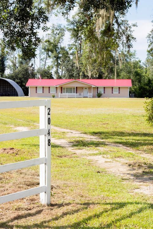 2048 W Gas Plant Rd, Perry, FL, 32347-0725 | Card Image