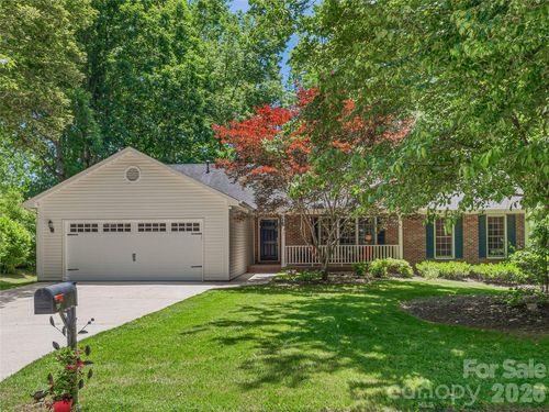 206 Southwood Ct, Fletcher, NC, 28732-9260 | Card Image