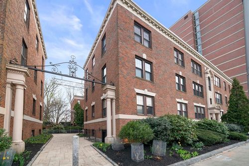 2-1986 Commonwealth Ave, Boston, MA, 02135-5834 | Card Image