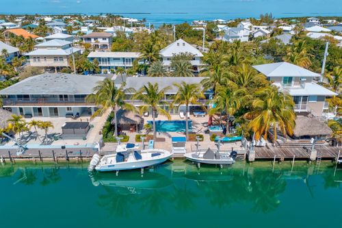 105 Palo De Oro Dr, Islamorada, FL, 33036-3314 | Card Image