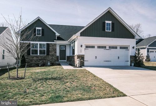 108 Buena Vista Dr, STEPHENS CITY, VA, 22655-3917 | Card Image