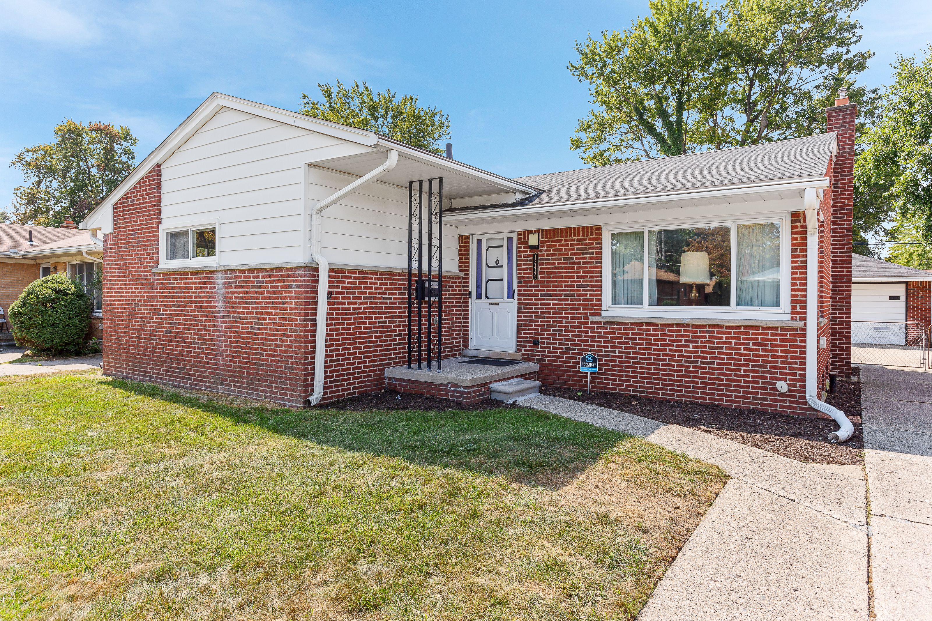 Crosley , Redford, MI 48239