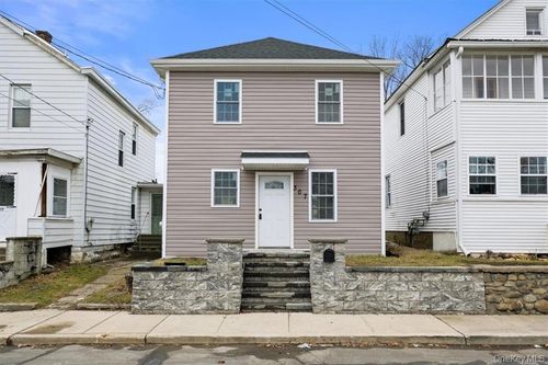 307 Tower Ave, Maybrook, NY, 12543-1513 | Card Image
