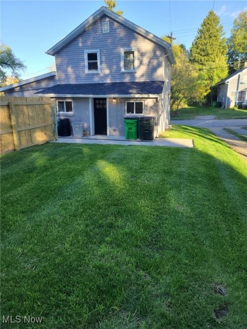 838 Walnut Ave, Alliance, OH, 44601-1738 | Card Image