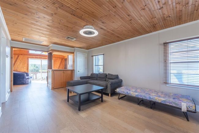 Living area 2nd floor and dry bar! | Image 19