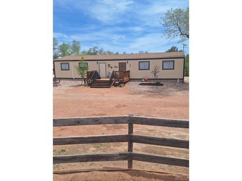 895 B St, Penrose, CO, 81240-9329 | Card Image