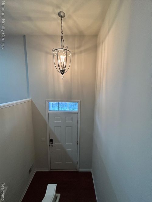 44681 Ellery Ln, Novi, MI, 48377-2583 | Card Image