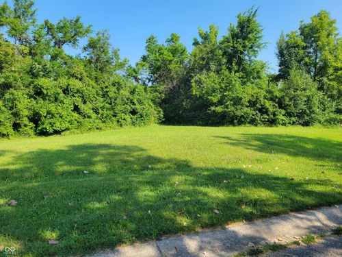 2515 Winterwood Ct, Anderson, IN, 46011-5010 | Card Image