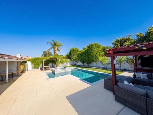 77663 Edinborough St, Palm Desert, CA, 92211-8837 | Card Image