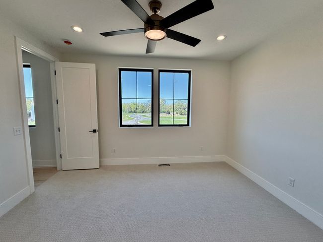 552 S Stocks Rd, House other with 4 bedrooms, 4 bathrooms and null parking in Summit WI | Image 46