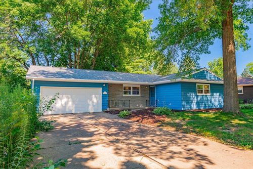 1614 Meadow Crest Ln, Middleton, WI, 53562-3335 | Card Image