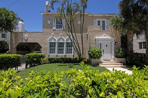 211 Seaspray Ave, Palm Beach, FL, 33480-4228 | Card Image