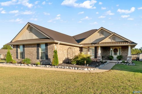 29776 Sarabella Ln, Harvest, AL, 35749-7898 | Card Image