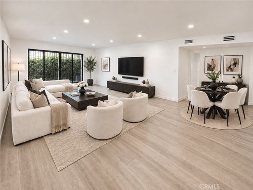 208a-6771 Springpark Ave, Los Angeles, CA, 90056-2336 | Card Image