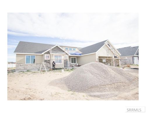 240 Galena Summit Dr, Idaho Falls, ID, 83404-4001 | Card Image