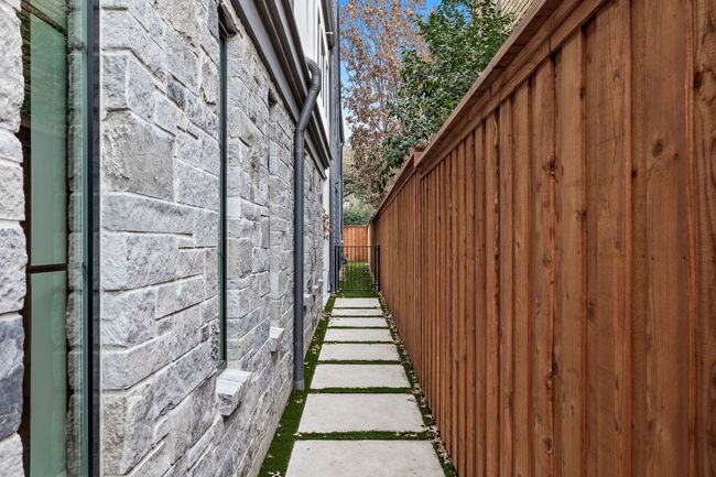 4107 Hawthorne Ave, House other with 3 bedrooms, 4 bathrooms and null parking in Dallas TX | Image 38