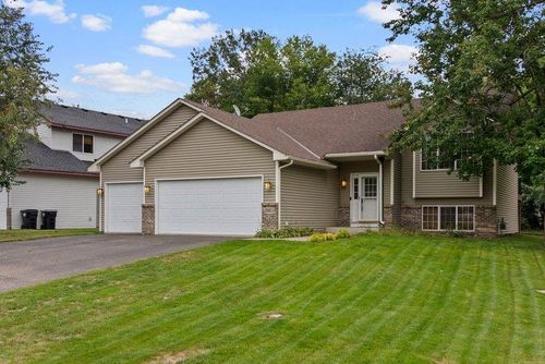 23611 Flora Ct Nw, Saint Francis, MN, 55070-8797 | Card Image