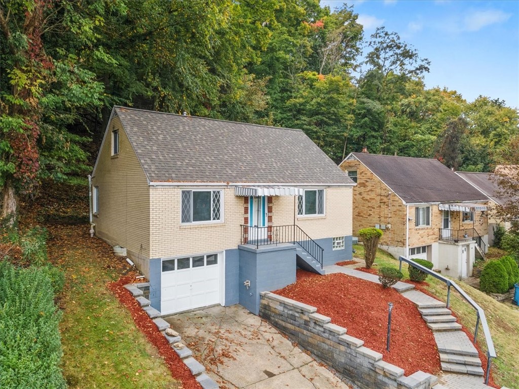 Verona Rd, Verona, PA 15147