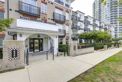 307 - 608 Como Lake Ave, Condo with 1 bedrooms, 1 bathrooms and 1 parking in Coquitlam BC | Image 1