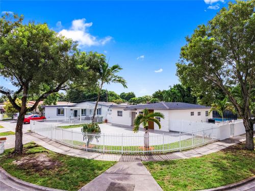 200 E 60th St, Hialeah, FL, 33013-1064 | Card Image