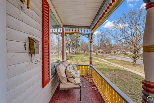 703 New York Ave, House other with 5 bedrooms, 3 bathrooms and null parking in Holton KS | Image 6