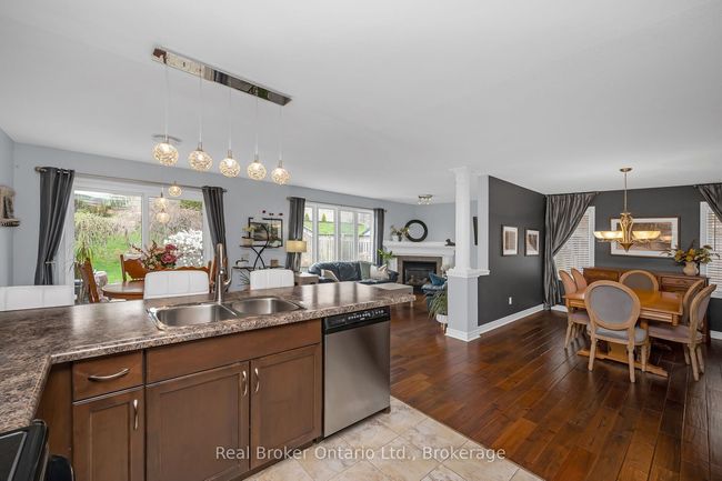 65 Plum Tree Lane, House other with 3 bedrooms, 3 bathrooms and 4 parking in Grimsby ON | Image 6