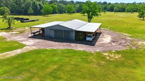271 Bobby Ln, Picayune, MS, 39466-3071 | Card Image