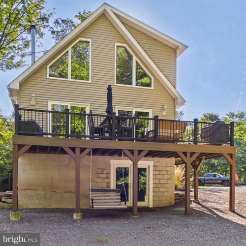 1008 Canoochee Ct, Lake Ariel, PA, 18436-8028 | Card Image