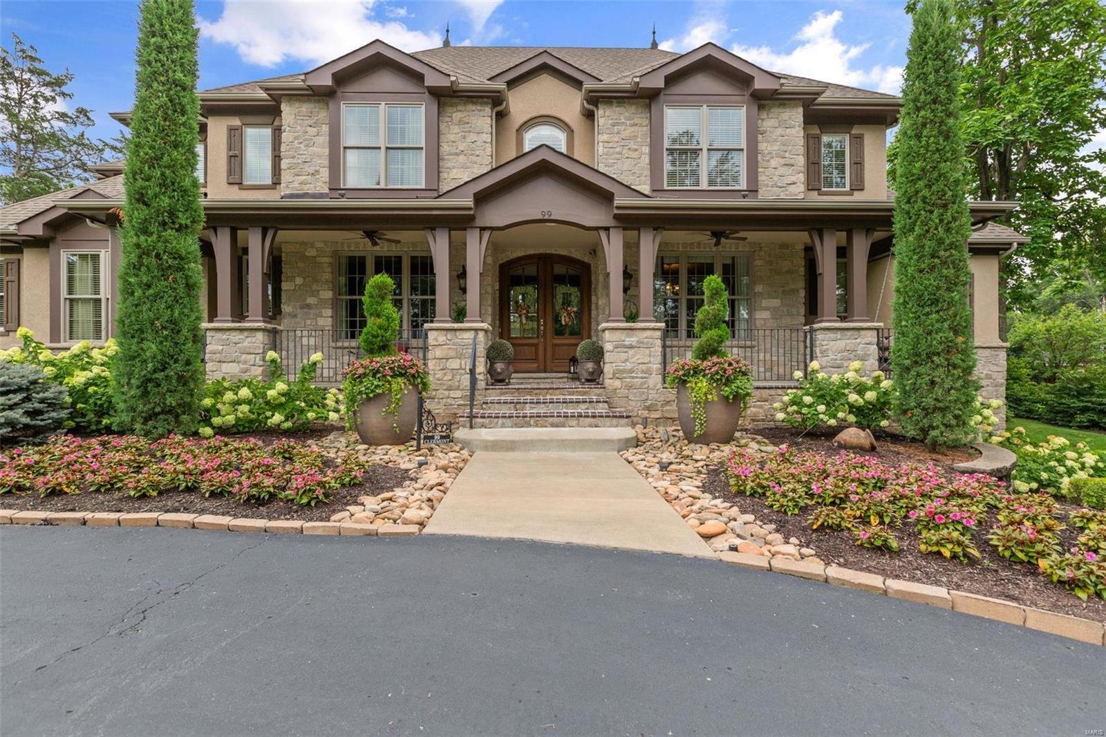 Clermont Ln, Saint Louis, MO 63124