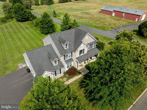 1801 Candlewyck Ln, Green Lane, PA, 18054-2048 | Card Image