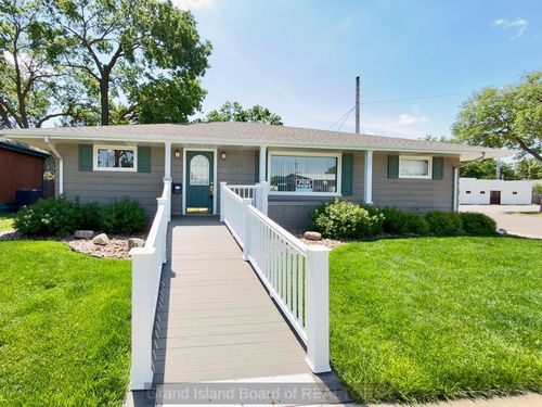 721 W 7th Street, Grand Island, NE, 68801 | Card Image