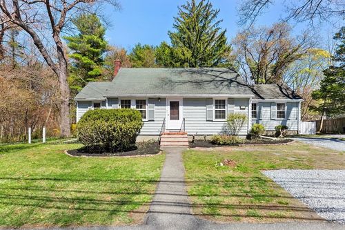 47 Wood St, Lexington, MA, 02421-6415 | Card Image