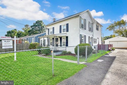 2821 Walters Ln, DISTRICT HEIGHTS, MD, 20747-3224 | Card Image