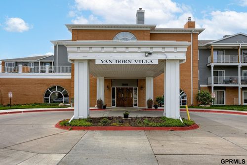 unit-440-3001 S 51st Street Ct, Lincoln, NE, 68506-3485 | Card Image