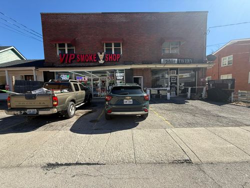 204-206 S 3rd St, Richmond, KY, 40475-2775 | Card Image