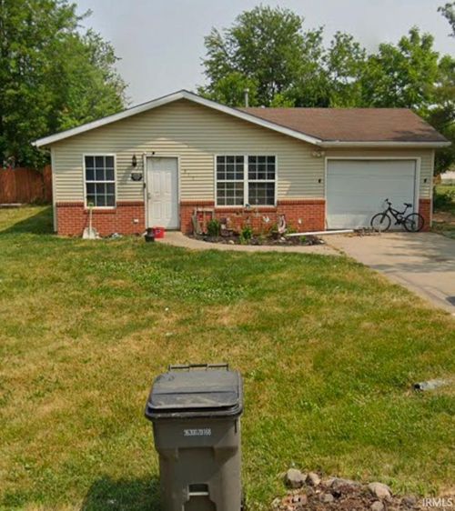 317 W Elm Street, Millersburg, IN, 46543 | Card Image