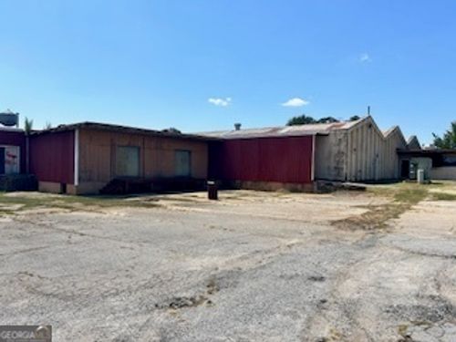 142 City Hall Ave, Bowdon, GA, 30108-1556 | Card Image