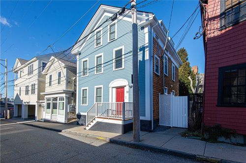 1-30 Prospect Hill St, Newport, RI, 02840-3021 | Card Image