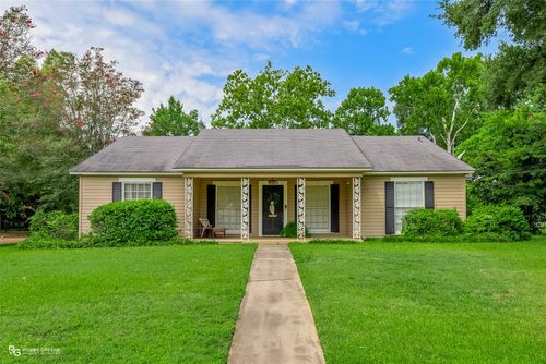 3642 Gilbert Dr, Shreveport, LA, 71104-5002 | Card Image