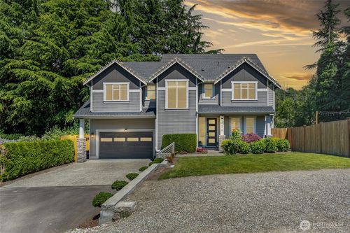 12570 51st Place Se, Tukwila, WA, 98178 | Card Image