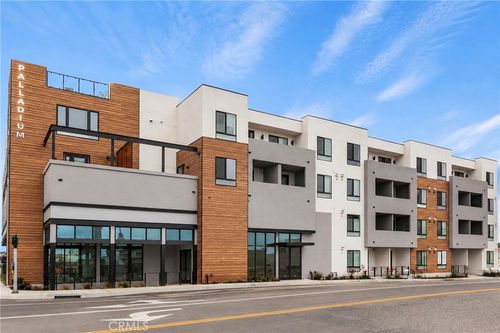 317-402 W Grand Ave, Grover Beach, CA, 93433-2030 | Card Image