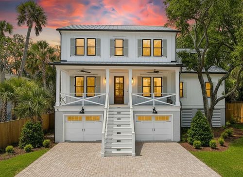 6 29th Ave, Isle of Palms, SC, 29451-2429 | Card Image