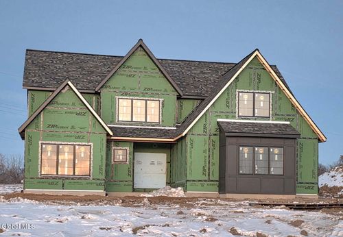 4 Faulkner Dr, Waterford, NY, 12188-1222 | Card Image