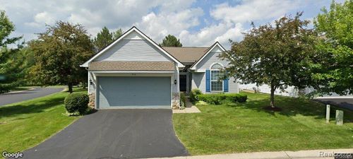912 Rikki Ann Ct, Wixom, MI, 48393-4516 | Card Image