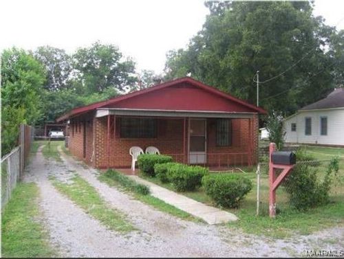 12 Pine St, Montgomery, AL, 36110-2040 | Card Image