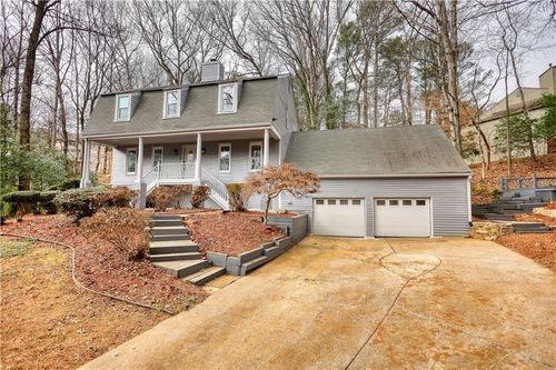 4205 Aberdeen Pass Ne, Roswell, GA, 30075-2601 | Card Image