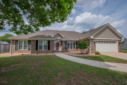 107 Blackberry Ln, Warner Robins, GA, 31093-8544 | Card Image