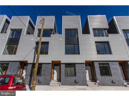 723 Fairmount Ave, PHILADELPHIA, PA, 19123-2743 | Card Image