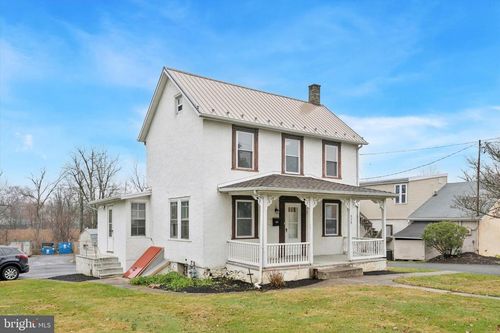 539 E South St, KENNETT SQUARE, PA, 19348-3603 | Card Image