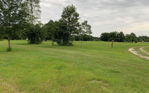 19553 140th Pl, Live Oak, FL, 32060-0716 | Card Image